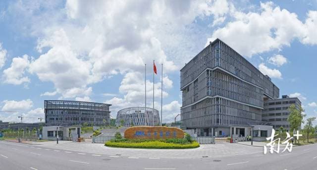 两会快评②｜人工智能应用落地，来佛山就对了！