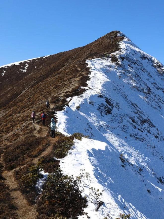 同样是登山，为什么有人爬山不累？
