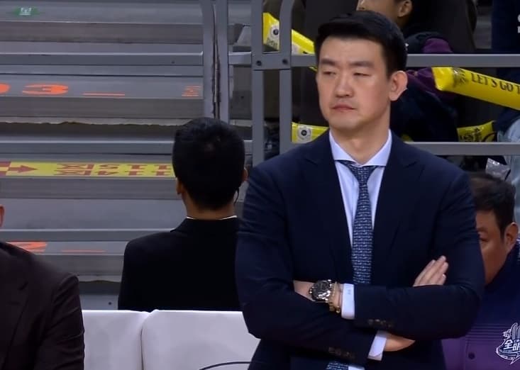 CBA最新排名：广厦巩固领头羊 辽宁输球追平近5年新高 5队无缘季后赛