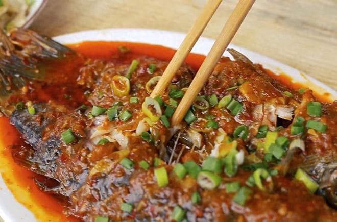 四川豆瓣鱼：一道让人回味无穷的传统美食