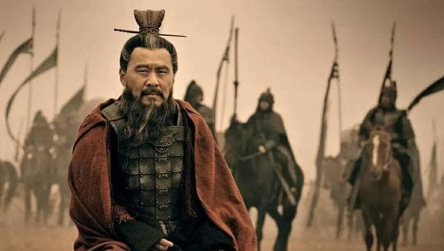 曹操为何斩杀吕伯奢一家？历史真相与文学演绎的差异