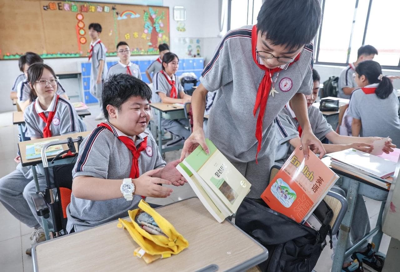 学前教育纳入免费教育体系 我国义务教育迈向12年新阶段