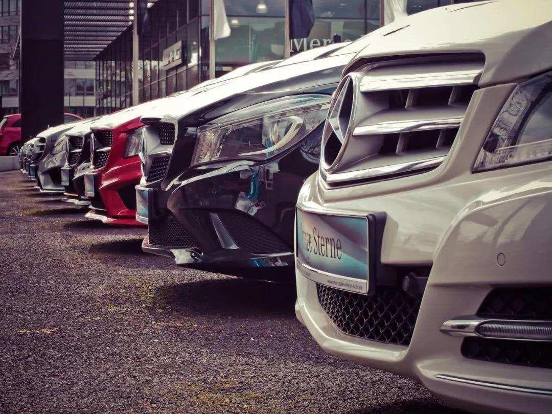 我在抖音卖二手车，月入40万