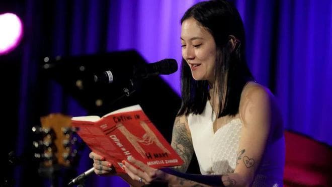 失去妈妈后，才开始爱她：亚裔女孩写的这本书被奥巴马推荐，看哭无数人...