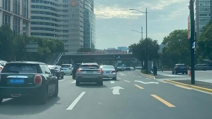 新测评|交通标线及信号设置能否更优化？