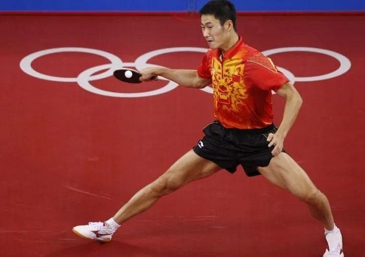 张继科教你如何通过乒乓球训练增强下肢力量