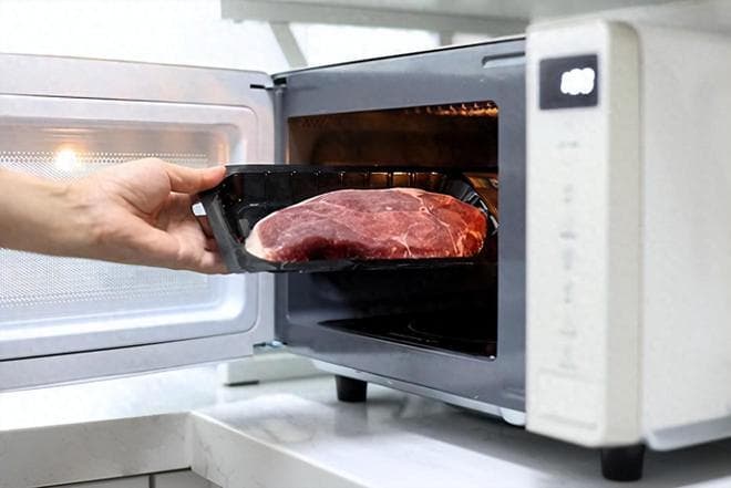 光波炉与微波炉的区别是什么？哪个好？对比一下，结果一目了然！