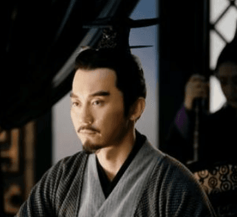 历史上真实的曹丕是什么样的？他的一生都经历了什么？