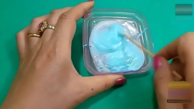 从调色到固化：自制水晶泥全流程详解