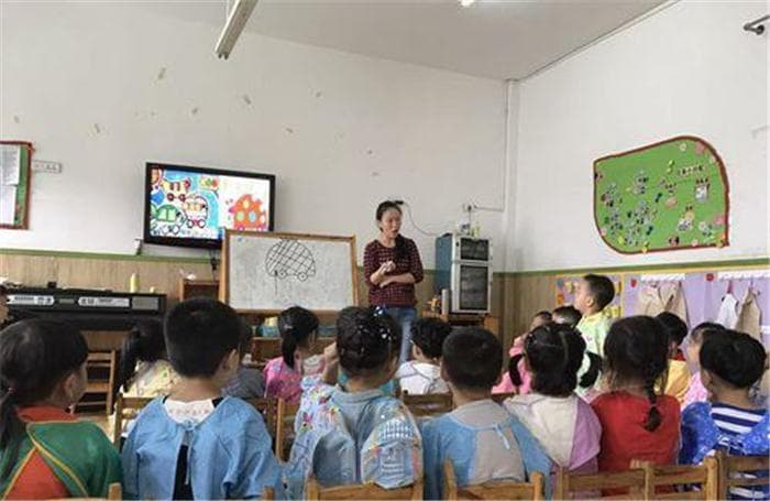优化幼儿"一日生活"：一场从理念到实践的教研探索