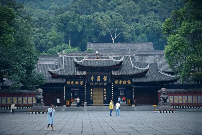 清康熙：庄严国土，报国主恩