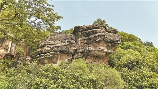 广州莲花山古采石场，为岭南国宝“供料”两千年