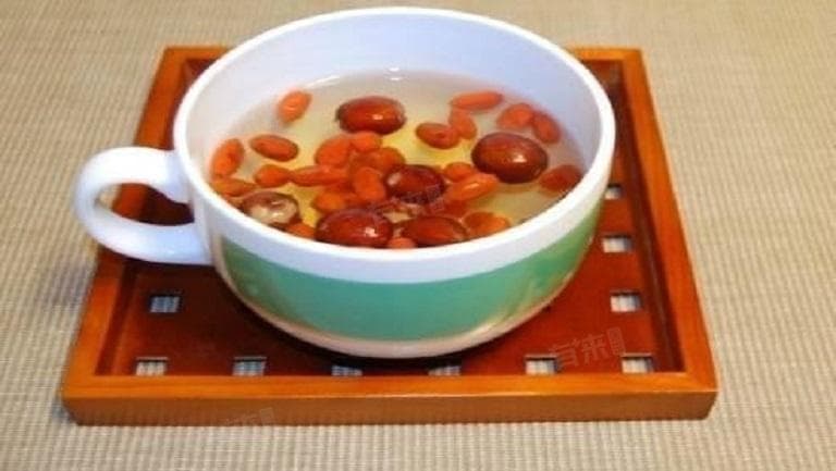 大枣枸杞泡水喝有什么好处
