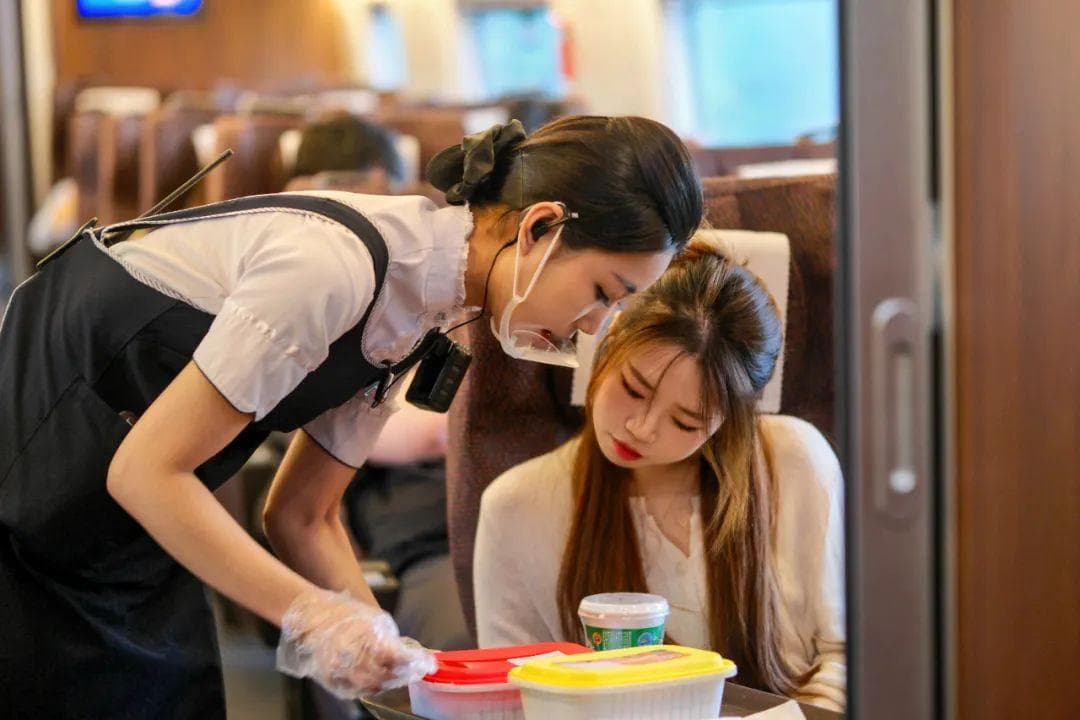 28元！高铁盒饭持续焕新菜单
