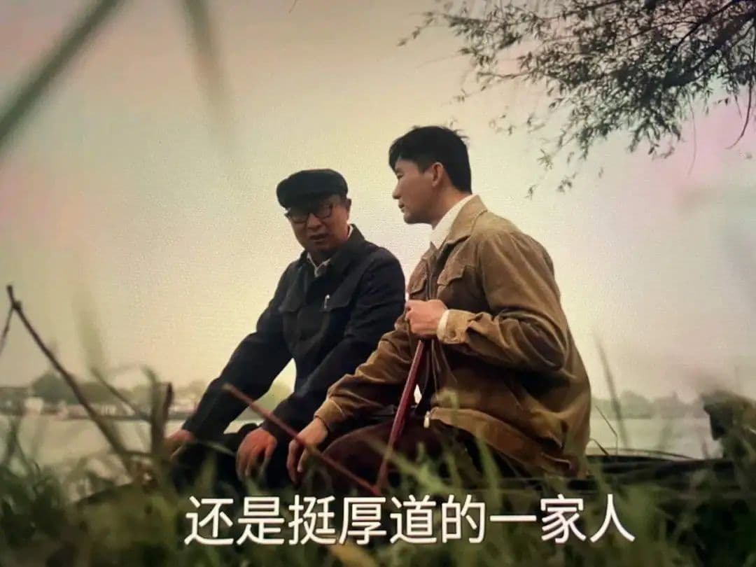 《六姊妹》收视率居高不下，演员年龄差引观众热议