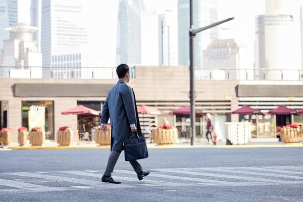 中式冬季婚礼旗袍：时尚与传统的完美结合