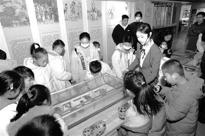 “淄”味思政课点亮信仰之灯