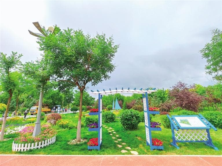 草原丝路公园：50种植物绘就《观沧海》诗意花境
