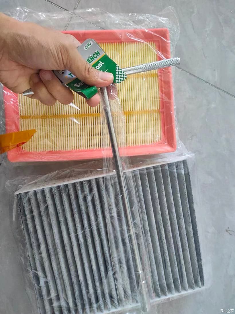 汽车保养小技巧：空气滤芯和空调滤芯的正确更换方法