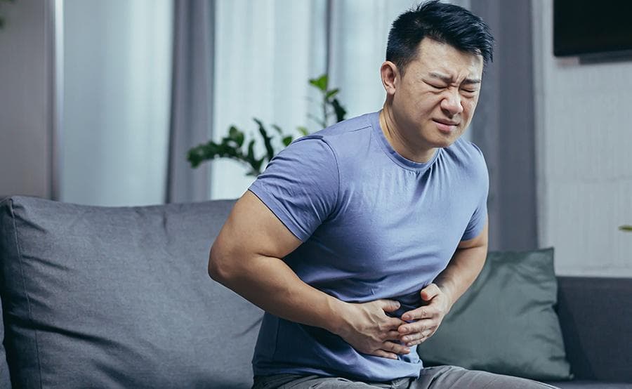 食物中毒症狀有哪些？搞懂其定義、應急處理與預防策略