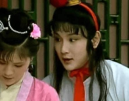 《红楼梦》贾宝玉和袭人是什么关系？贾府四春都是谁生的？