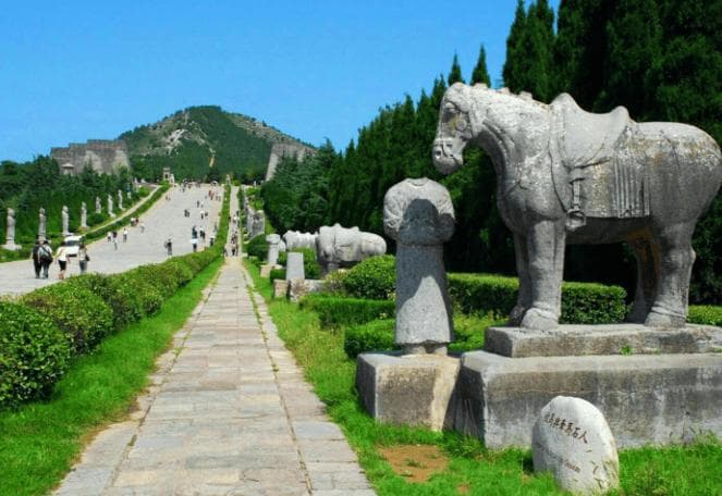 玩转咸阳：乾陵、咸阳湖等5大景点全攻略