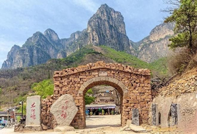 “绝壁长廊”郭亮村，当地人都说不宰客了，你们怎么还不来玩？