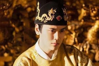 明宪宗朱见深是个怎样的皇帝？没那么好也没那么糟糕