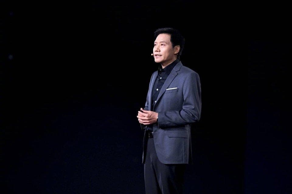 “雷军的爽文人生”上热搜，真相没有那么“爽”，但也足够传奇