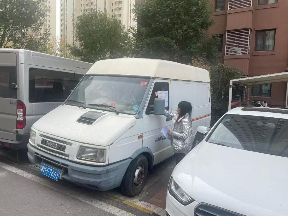 天津滨海新区胡家园街道多措并举破解群众停车难题