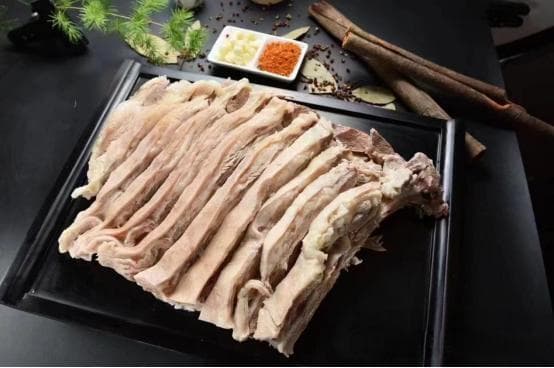生命不息，吃羊不止！兰州羊肉绕不开的小西湖