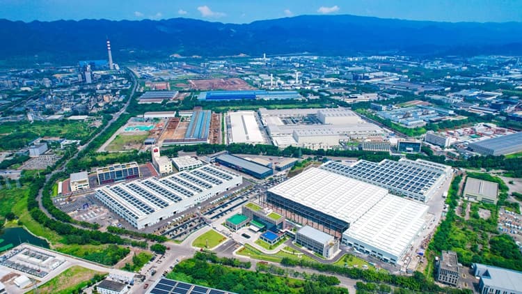 长寿经开区：新材料产业引领“工业长红”