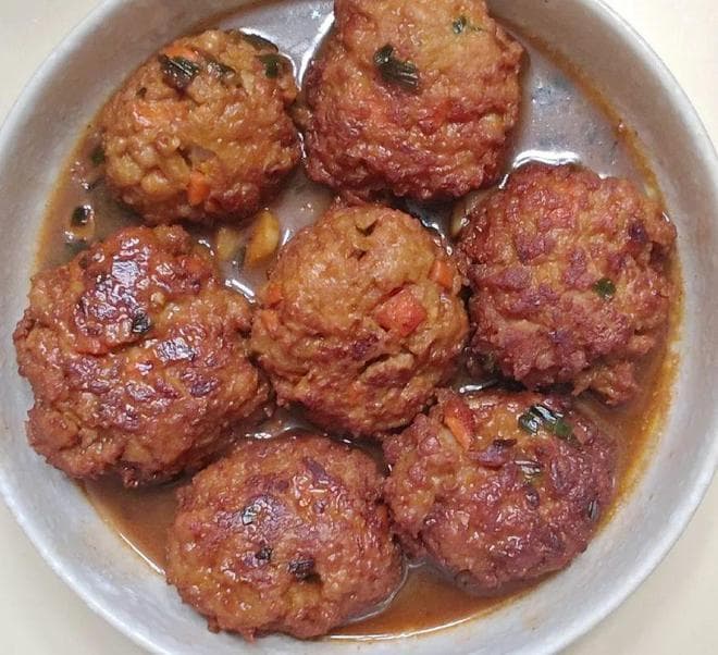 年夜饭必备：红烧狮子头的美味秘籍