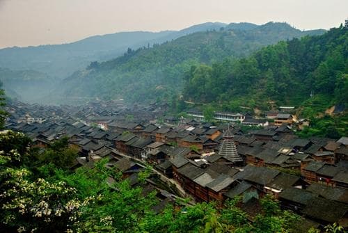 肇兴侗寨：鼓楼、风雨桥与千年民俗
