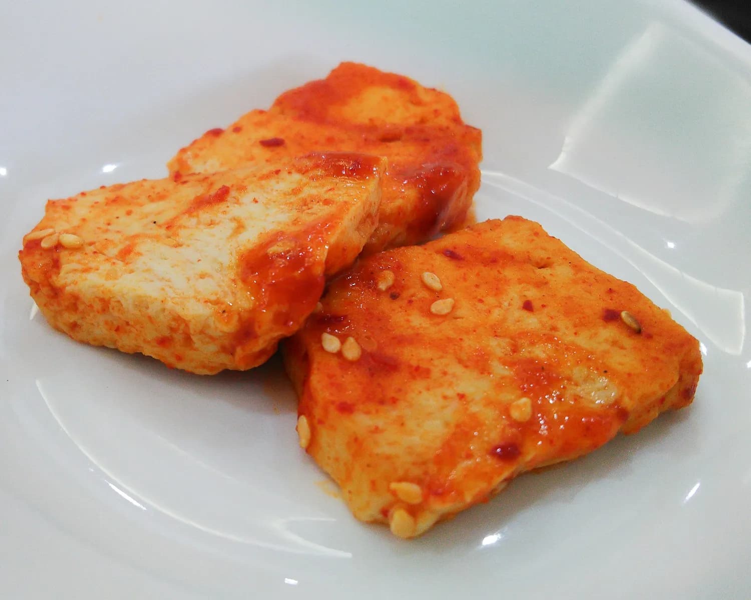 简单营养又美味：网红早餐红皮鸡蛋香煎馒头片