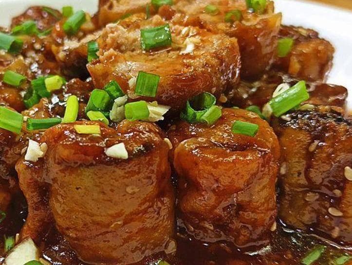 爆汁茄子肉卷：肉食控的终极下饭神器，一口尽享绝妙滋味！