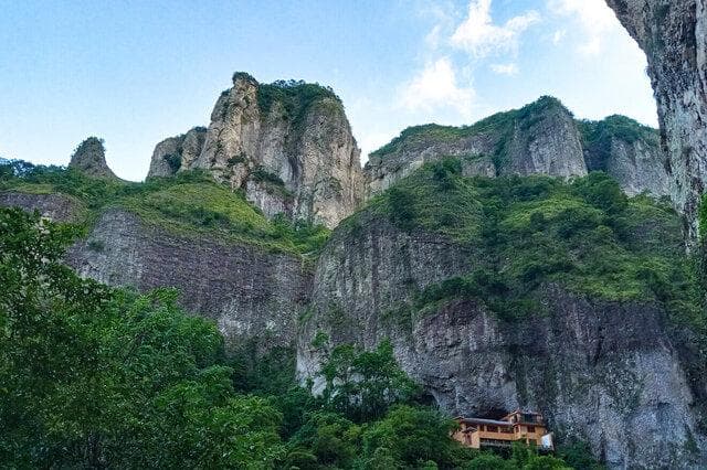雁荡山十大核心景区全攻略：从灵峰到雁湖，玩转浙江第一山
