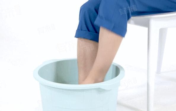 足光粉泡了要清水洗吗