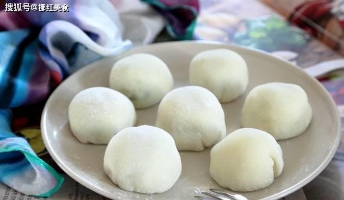 同是糯米制品，“大福”和“雪媚娘”有啥不同？弄得清才吃得香