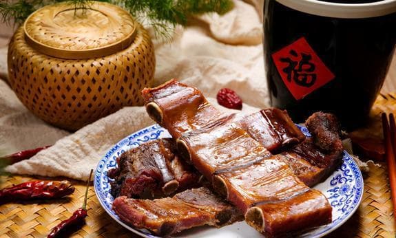 提醒血糖高的人，3种肉尽量别吃，3种肉可放心吃，早知为好