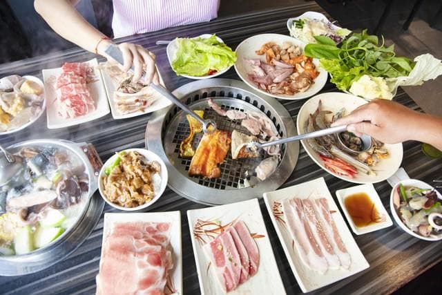 自助烤肉完全攻略：从选材到烤制，新手也能成为烤肉达人