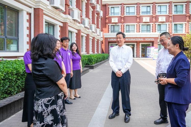 南开中学更名背后：一段见证中国教育发展的传奇历程