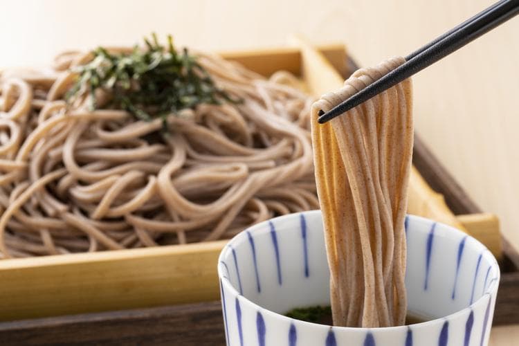 高血压患者的健康之选：荞麦面条