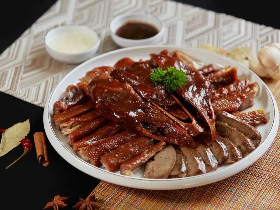 潮州卤鹅：从餐桌到乡村振兴的美食传奇