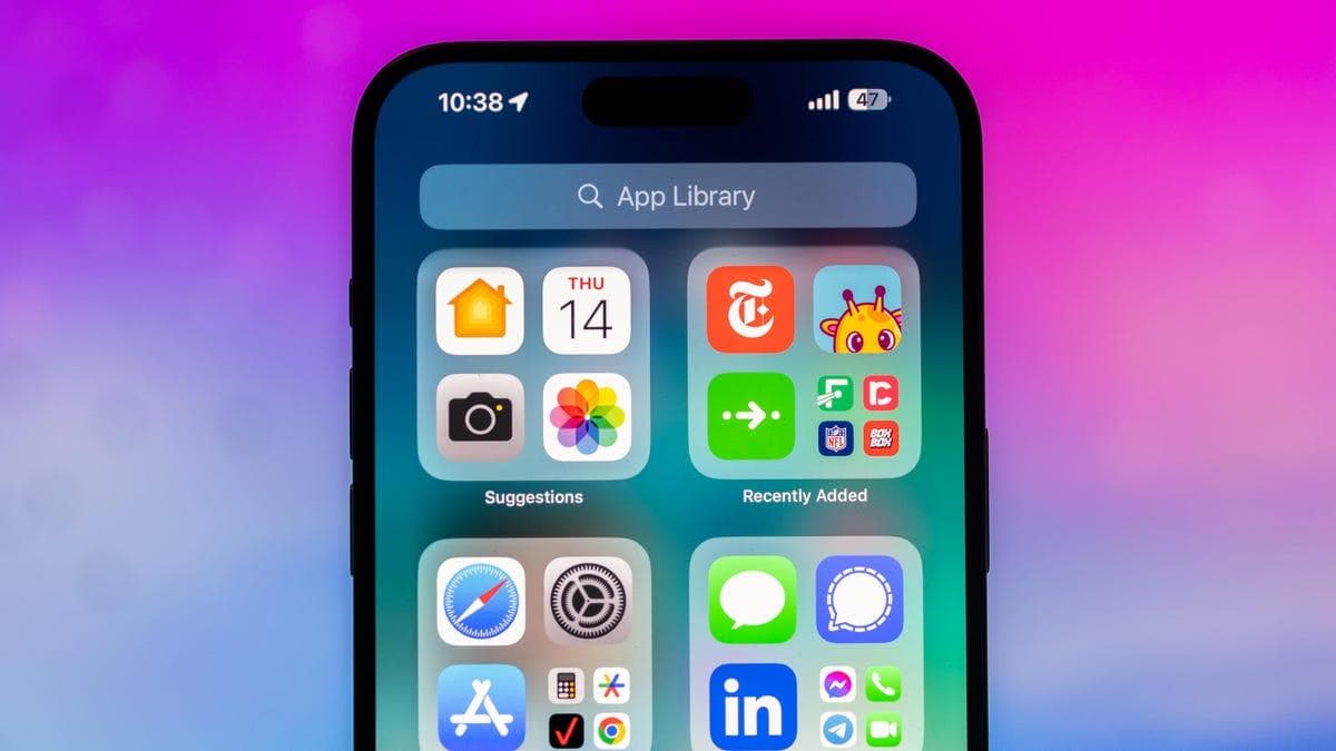 假期飞行必备！揭秘iPhone隐藏的航班追踪器，轻松掌握航班状态