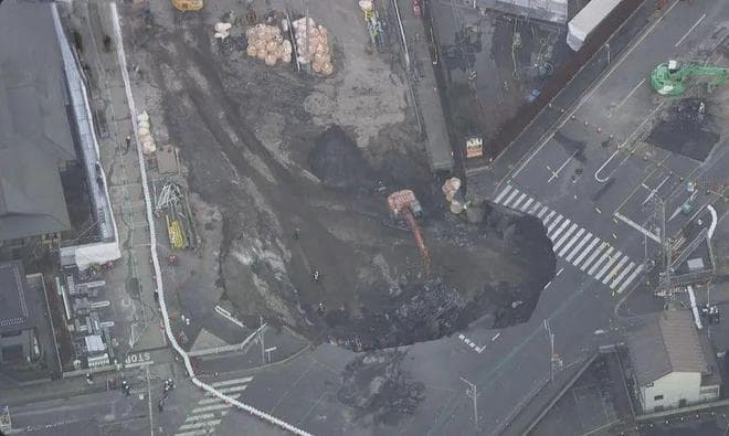日本埼玉县塌陷事故救援：大爷被困17天，官方预计还需三个月才能救出
