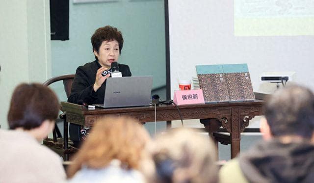 解读天下蜀锦的千年故事，“书香成都”全民阅读主题活动进行中