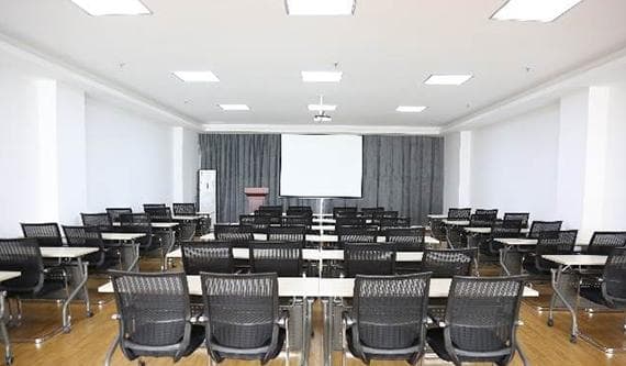 成都电工培训哪家强？凯奇、恒益等五家机构对比指南