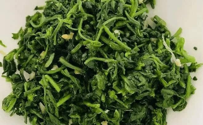 初冬荠菜正当时：营养价值高，做法多样，快学起来！