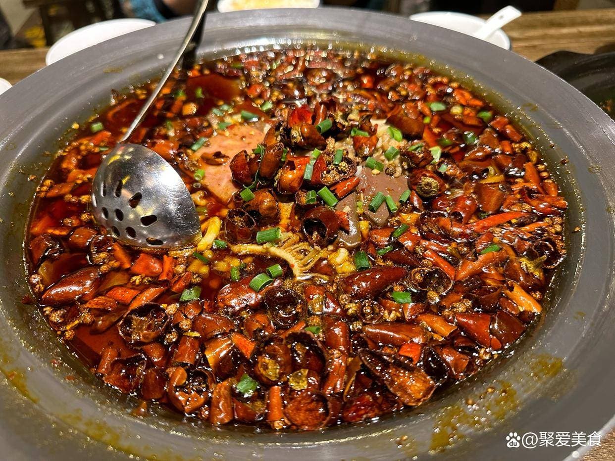 川菜重庆菜：同源不同味，历史演变中各具特色，美食文化双璧！